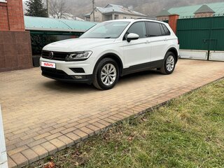 2020 Volkswagen Tiguan II, белый, 2150000 рублей, вид 4