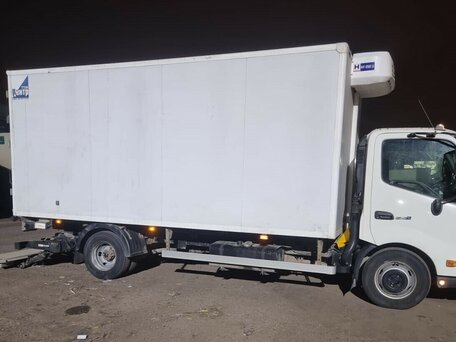 2021 Hino Series 300 (Dutro), белый, 5360000 рублей, вид 5