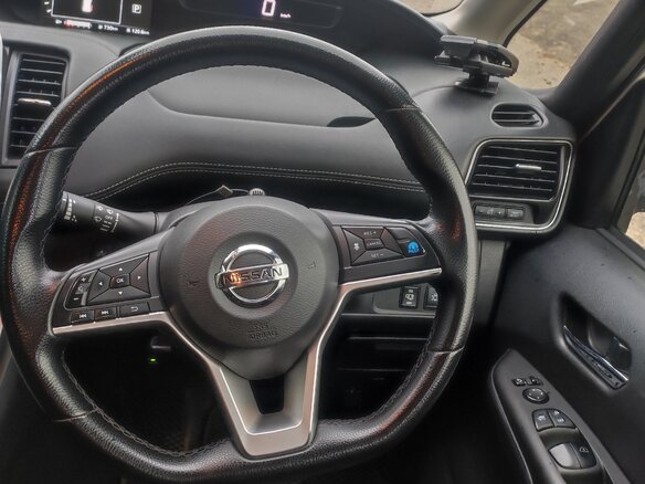 2016 Nissan Serena S-Hybrid V (C27), белый - вид 8