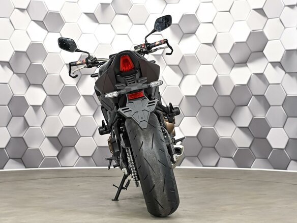 2024 Honda CB 650R, чёрный, 1177000 рублей - вид 5