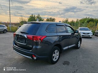 2015 Mitsubishi Outlander III Рестайлинг 2, серый, 1799000 рублей, вид 2