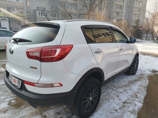 2013 Kia Sportage III, белый, 1800000 рублей, вид 2