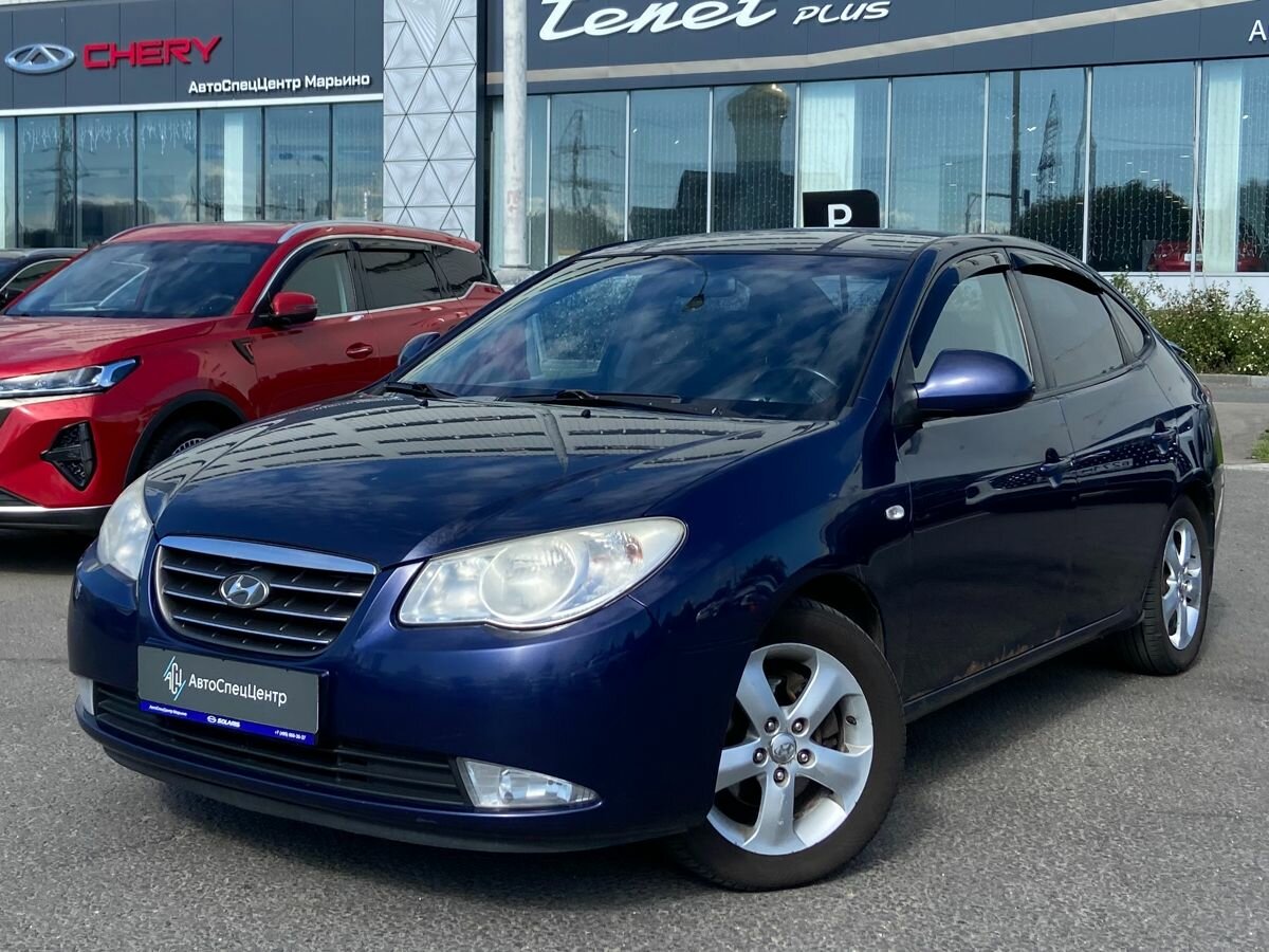 Открыть фотографии: Hyundai Elantra IV (HD)