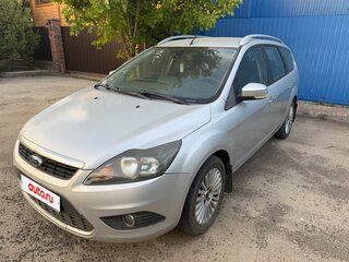2010 Ford Focus II Рестайлинг, серебристый, 710000 рублей, вид 1