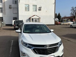 2021 Chevrolet Equinox III, белый, 1850000 рублей, вид 3