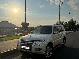 2019 Mitsubishi Pajero IV Рестайлинг 2, белый, 3650000 рублей, вид 1