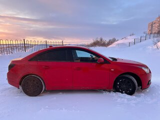 2011 Chevrolet Cruze I, красный, 550000 рублей, вид 4