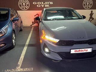 2021 Kia K5 III, серый, 2500000 рублей, вид 2