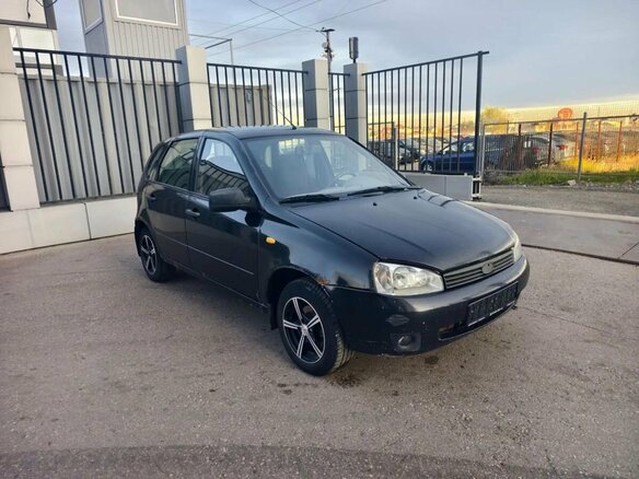 2010 Lada (ВАЗ) Kalina I, чёрный, 181000 рублей - вид 2