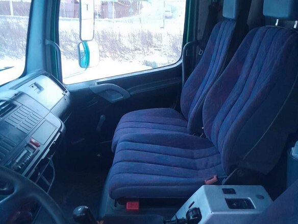 1998 Mercedes-Benz Atego, зелёный, 1100000 рублей - вид 12