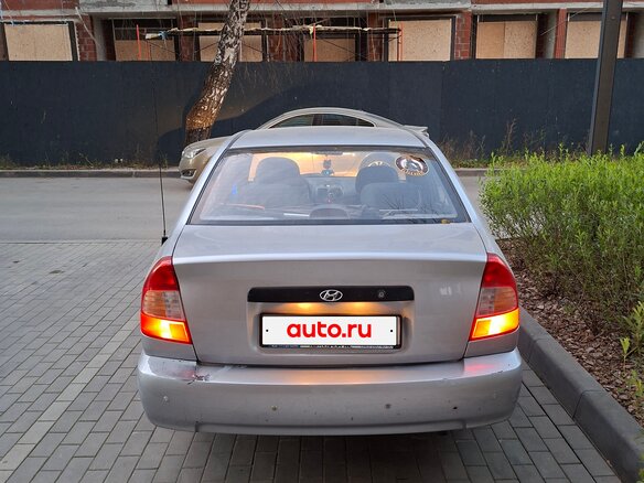 2008 Hyundai Accent ТагАЗ II, серый, 400000 рублей - вид 12