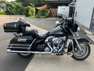2009 Harley-Davidson Electra Glide, чёрный, 925000 рублей, вид 2