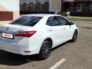 2013 Toyota Corolla XI (E160, E170, E180), белый, 1140000 рублей, вид 5