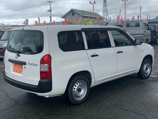 2022 Toyota Probox I Рестайлинг, белый, 965010 рублей, вид 5