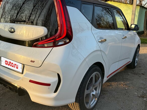 2019 Kia Soul III, белый, 1650000 рублей - вид 4