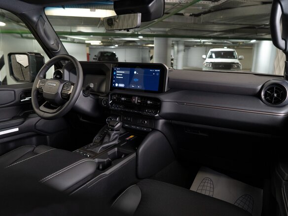 2026 Toyota Land Cruiser Prado 250 Series, чёрный - вид 35