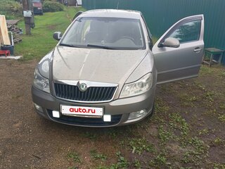 2011 Skoda Octavia II (A5) Рестайлинг, серый, 680000 рублей, вид 3