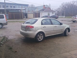 2007 Chevrolet Lacetti I, серебристый, 270000 рублей, вид 3