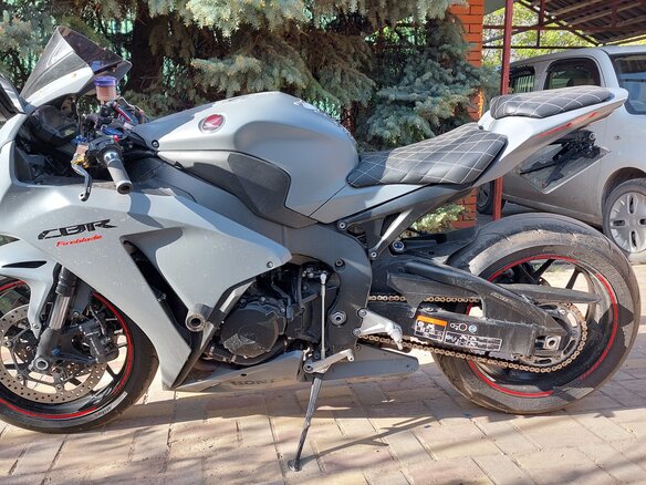 2012 Honda CBR 1000 RR/RA Fireblade, серый, 650000 рублей