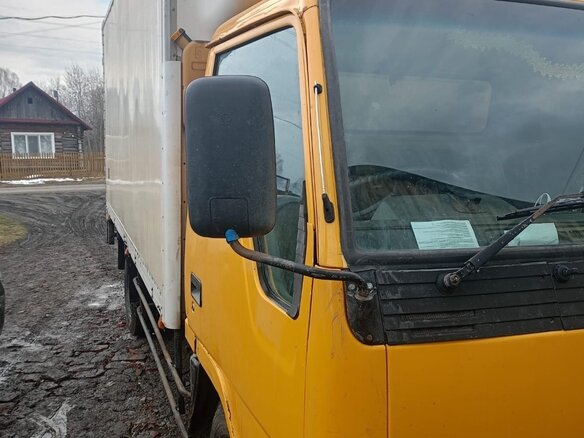 1993 Fuso (Mitsubishi) Canter, жёлтый, 1150000 рублей - вид 3