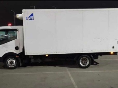 2013 Nissan Cabstar, белый, 1800000 рублей, вид 1