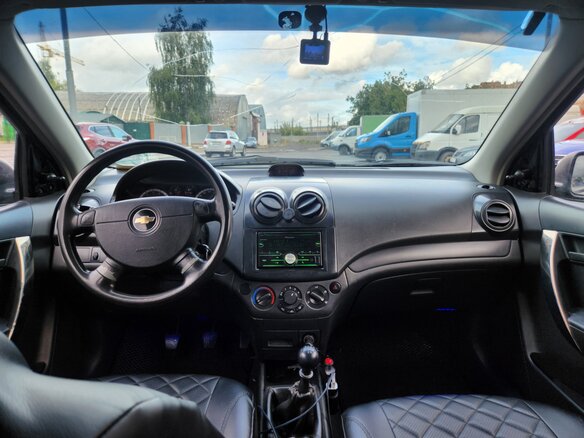 2007 Chevrolet Aveo I Рестайлинг, чёрный, 300000 рублей - вид 9