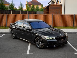 2016 BMW 7 серии 740d xDrive VI (G11/G12), серый, 4500000 рублей, вид 2