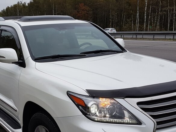 2013 Lexus LX 570 III Рестайлинг, белый, 6400000 рублей - вид 10