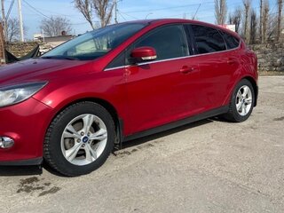 2012 Ford Focus III, красный, 899999 рублей, вид 2