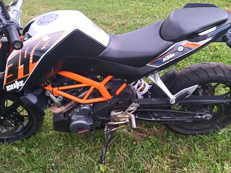 2013 KTM 390 Duke, оранжевый, 350000 рублей, вид 2