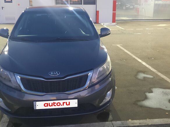 2014 Kia Rio 6-speed III, серый, 660000 рублей - вид 1