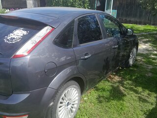 2011 Ford Focus II Рестайлинг, серый, 420000 рублей, вид 5