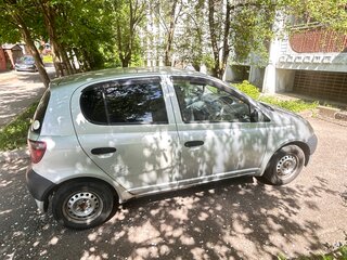 2000 Toyota Vitz I (P10), серебристый, 350000 рублей, вид 4