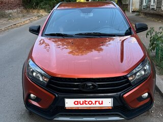 2019 Lada (ВАЗ) Vesta SW Cross I, оранжевый, 900000 рублей, вид 4