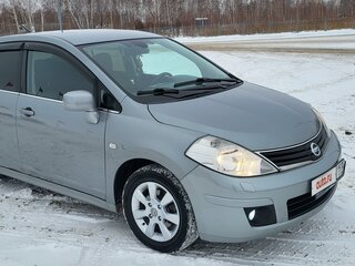 2010 Nissan Tiida I Рестайлинг, серый, 800000 рублей, вид 2
