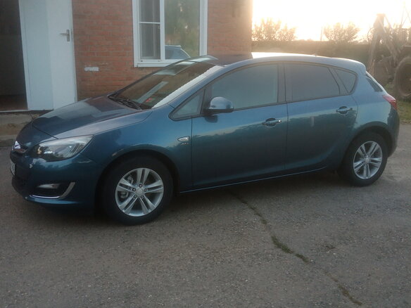 2013 Opel Astra J Рестайлинг, синий, 1100000 рублей - вид 10