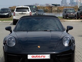 2021 Porsche 911 Carrera 4 GTS VIII (992), чёрный, 15500000 рублей, вид 3