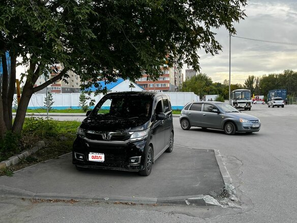2017 Honda N-WGN I Рестайлинг, чёрный, 920000 рублей - вид 5