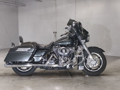 2006 Harley-Davidson Street Glide, чёрный, 680000 рублей, вид 3