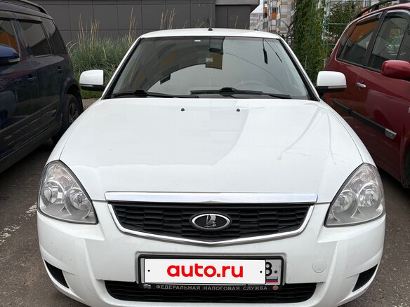 2018 Lada (ВАЗ) Priora I Рестайлинг, белый - вид 3