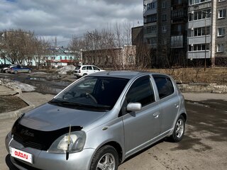 2000 Toyota Vitz I (P10), серый, 450000 рублей, вид 1