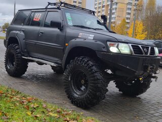2001 Nissan Patrol V (Y61), чёрный, 2400000 рублей, вид 4