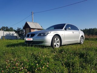 2007 BMW 5 серии 520i V (E60/E61) Рестайлинг, серый, 980000 рублей, вид 1