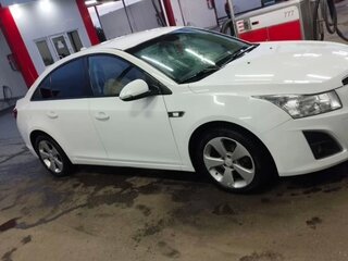 2013 Chevrolet Cruze I Рестайлинг, белый, 730000 рублей, вид 1