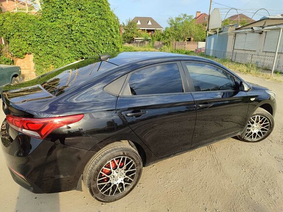 2018 Hyundai Solaris II, чёрный, 1500000 рублей - вид 17