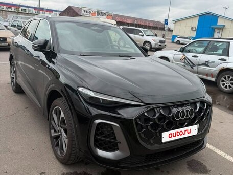 2025 Audi Q5 40 TDI III (GU), чёрный, 7400000 рублей, вид 2