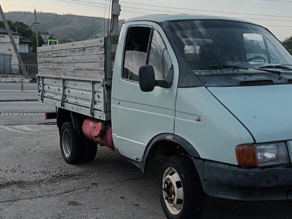 1998 ГАЗ ГАЗель (3302), серый, 260000 рублей - вид 2