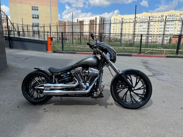 2014 Harley-Davidson Breakout, чёрный, 3500000 рублей - вид 13