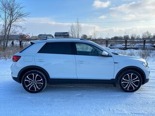 2020 Volkswagen T-Roc I (China Market), белый, 2400000 рублей, вид 5
