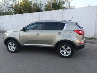 2012 Kia Sportage III, бежевый, 1370000 рублей, вид 5